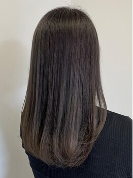 ロコン(Lokon)の写真/【脱白髪染め!!】白髪を”隠す”髪色ではなく、これからは白髪を”活かす”髪色を楽しみませんか？