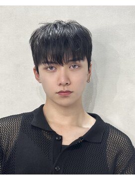 セリ 表参道(ceri) スリックカット