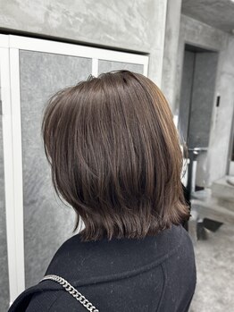 ドレスヘアーガーデン(DRESS HAIR GARDEN)の写真/【狸小路4丁目/アーケード内】再現性◎！洗練された技術と似合わせが得意なサロンで、美髪をキープ♪