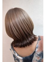 ホロ(holo-)&nbsp;つるりんちょ髪質改善カラー×ブリーチ