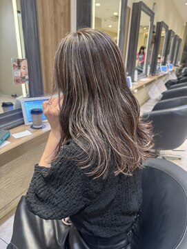 ケンジ 横須賀中央(KENJE) 欧風ハイライト/ダブルカラー/ケアブリーチ/オージュア/髪質改善