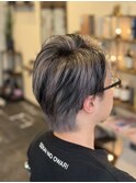 シルバーブラックローライト