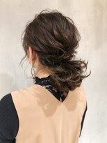 アルバム 新宿(ALBUM SHINJUKU)&nbsp;カジュアルポニーアレンジ_外ハネボブアッシュブラウン_ba260792