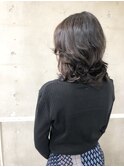 ミディアムレイヤー　くびれヘアー　アクア表参道【世良綾花】