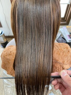 美容室 メザミー MESAMIES くすみカラーナチュラルグラデーションベージュ髪質改善ツヤ髪