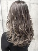 ダークアッシュ
