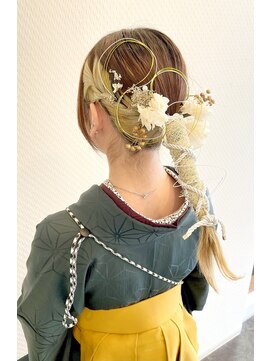 ムーア(MUA) 【MUA 札幌 馬場】卒業式×成人式 ヘアセット