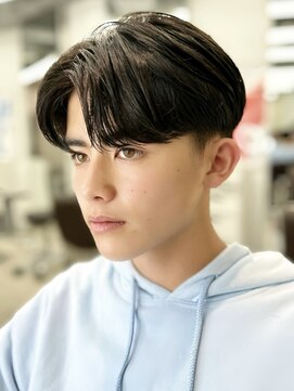 ロンプ(romp) 韓国風七三ヘア【恵比寿romp藤巻】【ツーブロ/センターパート】
