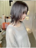 軽めウルフ/ミディアムヘア/黒髪
