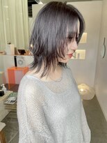 エダメ(EDAME)&nbsp;軽めウルフ/ミディアムヘア/黒髪