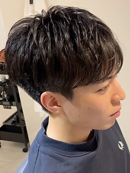 ガニメデ(GANYMEDE)の写真/【都島/バーバー】フロア増設により快適にお過ごし頂けます♪清潔感と好感度を兼ね備えたスタイルをご提案!