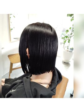 美容室こと クレオパトラ風