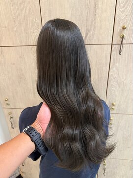 シルク バイ ルカ(SilQ by Luca) 赤み消し× olive greyge