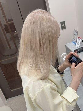 ユウル 横浜(juhl.) ホワイトミルクティーベージュケアブリーチダブルカラー横浜駅