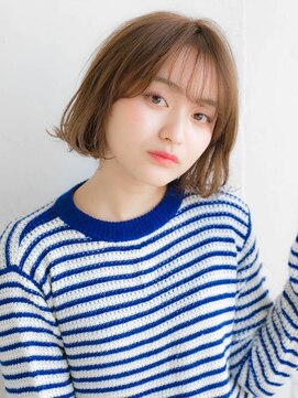 ルティア(Lutia) 顎上ショートボブスタイル