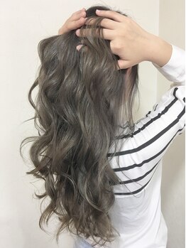 ヘアギャラリーグラス(Hair Gallery glass)の写真/メンテナンス～イメチェンまでお任せ☆エリアでカラ-とエクステが同時にできるのはグラスだけ♪