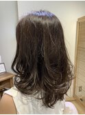 セミロングスタイル