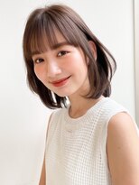 こなれミディこなれヘアうるツヤシースルーバング大人可愛い