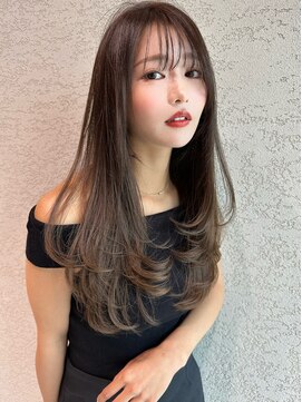 ロンド アンブル 四条烏丸(Lond ambre) レイヤーとヌーディーグレージュで抜け感たっぷりヘアに