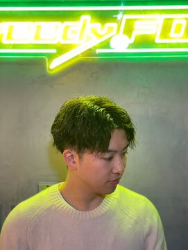 グリーディーフォックス 三軒茶屋(GreedyFOX) 波巻き/マッシュパーマ/ウルフ/ハイライト<理容室>三軒茶屋