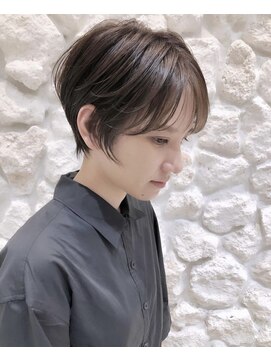 ルア モアナ バイ ヘッドライト 小田原2号店(Lua Moana by HEADLIGHT) 【Moana Lua】#ハンサムショート#耳掛けショート#ブラウン