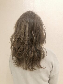 ヘアーサロン リアン 鴻巣店(hair salon Rien) 白髪ぼかしハイライト/ベージュ