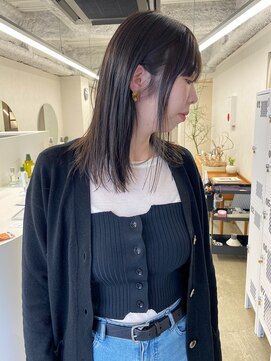 キジ(kiji) 【kiji】酸性ストレート×セミロング＃久屋大通＃丸の内＃伏見