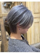 ロージアバイアルティナ(ROSIER by artina) メンズカット_メンズブリーチ_アッシュグレー