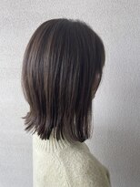 グランドウシワカマル(GRAND ushiwakamaru)&nbsp;切りっぱなしボブ　オリーブベージュ