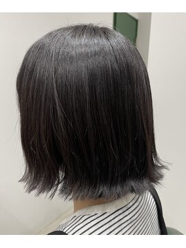 フー バイ セリナ(Fuu.by serina) 透明感◎ 暗めグレージュカラー