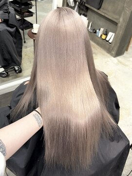 ソウコ(SOUCO) white silver