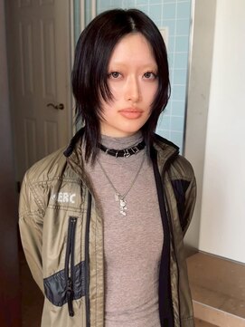 クペウ ローウェン(cope'u ROWEN) 渋谷/ウルフカット  デザインカラー ルーツカラー エンドカラー