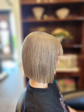 アフロディーテ 明石台店(Aphrodite) ハイトーンタッセルボブ