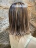 【デザインカラー】白髪ぼかしハイライト(ホイル12枚)＋カット￥16500→￥15600