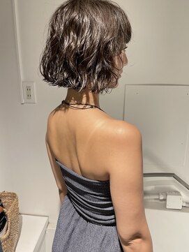 エッセンス(THE ESSENCE) bob perm