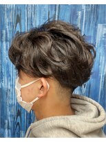 ヘアーリゾート ラ シック(hair resort La chiq)&nbsp;カルマ風パーマ＋フェード