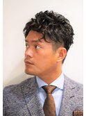セミウエットテクノワイルドツーブロッククラウドマッシュパーマ