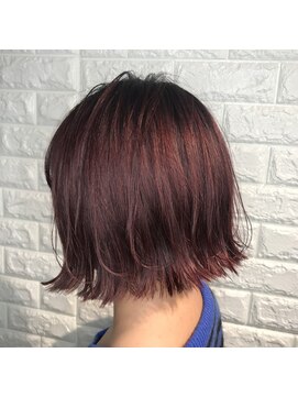 リー 東三国(Lee) 切りっぱなしボブ×マゼンタピンク