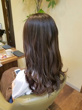 ヘアーアンドメイク サワ 天神店(Sawa) セミロングインナーカラースタイル