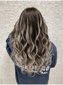 [WHITE RYOTA] 外国人風ホワイトグレーシールエクステ