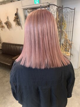 ヘアスタジオニコ(hair studio nico...) ホワイトピンク