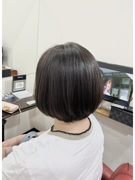 ベルポ(Bellpo) 大人女性のショートボブ