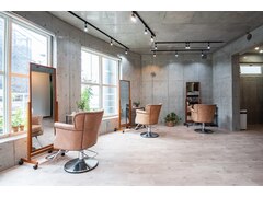 IVY TOKYO hair&spa【アイビートウキョウ】