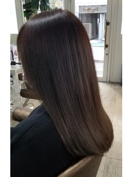 ゴッドハンド 横浜店 グレージュカラーの上品スタイル◎30代40代50代60代