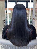 ロンドルーチェ 心斎橋(Lond luce)&nbsp;ダークアッシュ/ミディアムレイヤーカット［髪質改善/縮毛矯正］