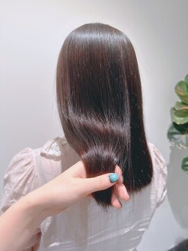 エーカラ(a_kara) 【a_kara/エーカラ】*ダメージレス×モイスト縮毛矯正*