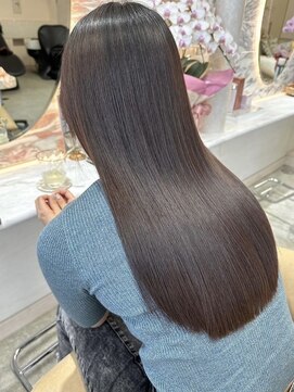 ロンドカスティーヨ 四日市(Lond castillo) 【佐京】髪質改善　縮毛矯正　小顔　美髪カラー　酸性ストレート