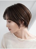 青山白髪ぼかしハイライトウルフショートボブグレージュ40代50代