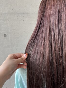 アチーブティルスマートサロン 豊川末広通店(achieve till Smart Salon) 透け感くすみピンクベージュ×美シルエットストレートロングヘア