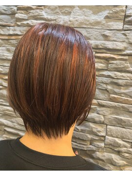 フィーカ(Fika) ハイライト×ショート